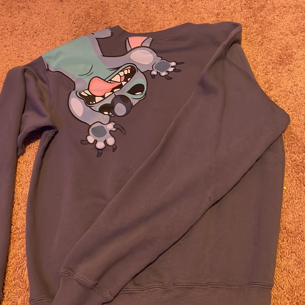 Stitch tee - Picture 2 of 2